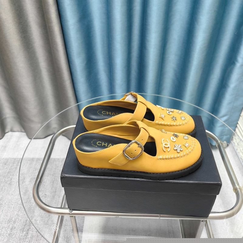Ch*el slippers